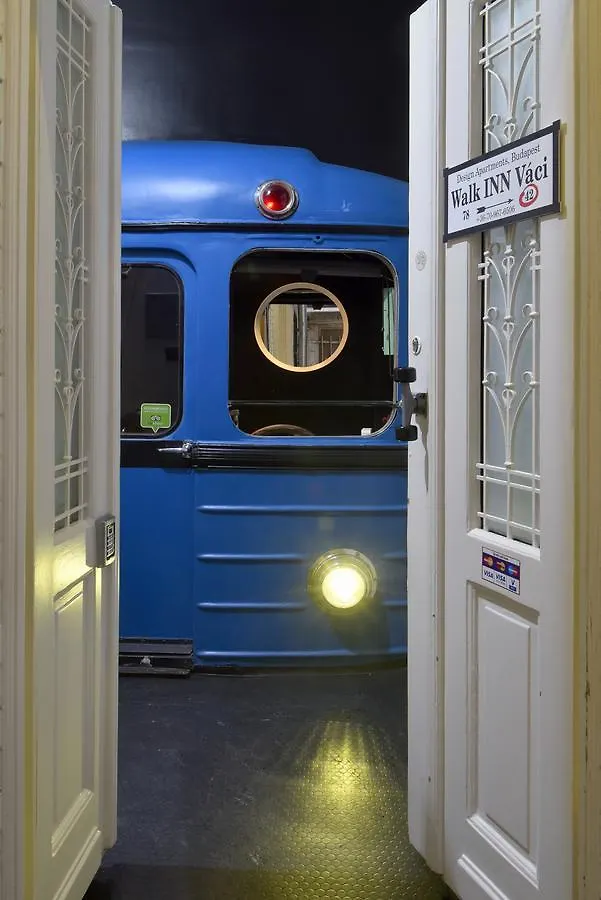 Walk Inn Vaci 42 Budapest 2*,  Hungary