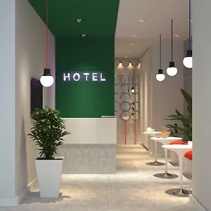 vere-side-hotel.alltbilisihotels.com/